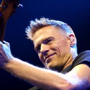 Bryan Adams image